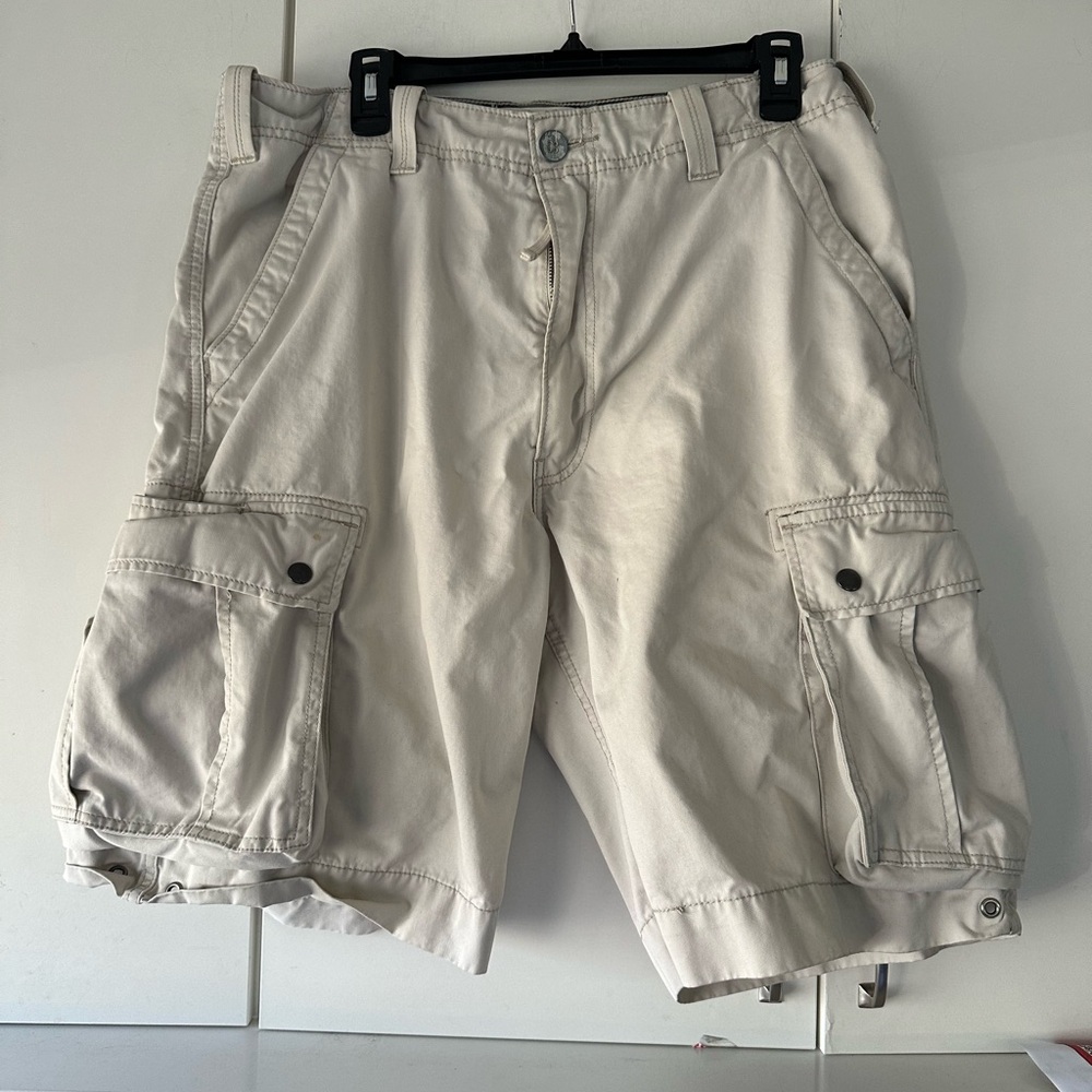 🩳 Levi’s Cavalry Cargo Shorts Men’s 34 Tan Utility Cotton 11” Inseam